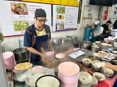 -榮泰米粉湯(Left Shop)