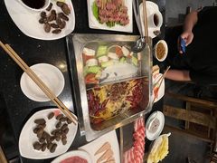 -百年川椒重庆老火锅(光谷店)