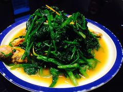 毛嘎啦拌菠菜-永红源啤酒·烧烤·海鲜·大排档(青特城店)