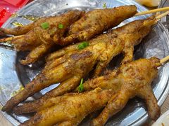 -江城燕子大排档(江汉路步行街店)