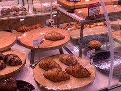 -巴黎贝甜(华堂新辰汇店)