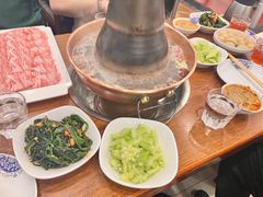 -楼外楼大刀肉传统火锅居(博学路店)