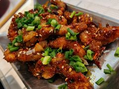 云南爆辣生烤鸡爪-一家破烧烤店·辣卤海鲜·小排档(光谷店)