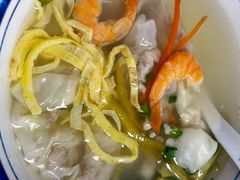 -长人馄饨铺(解放街店)