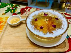 金箔雪燕桃胶-甜心妈妈·榴莲星级糖水(北京路总店)
