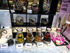 -川骄海鲜自助(王府井奥莱UP TOWN店原世界之花店)