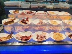 -曼格活海鲜·牛排自助(光明蓝鲸店)