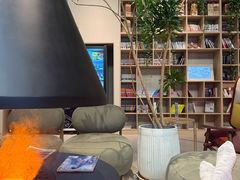 -A+阿加汤宿(大悦城店)
