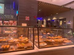 面包甜点陈列柜-巴黎贝甜(大宁国际商业广场店)