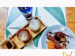 -拾壹cafe·工作室