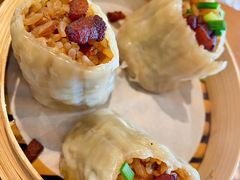 -包整·丝娃娃(一览甲秀楼风景店)