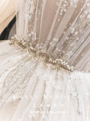 -艾米丽婚纱礼服