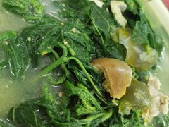 -银峰农庄·特色烧鸡·鲜无花果浸鸡