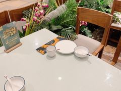 -闫府私房菜·百年鲁菜(欧亚店)