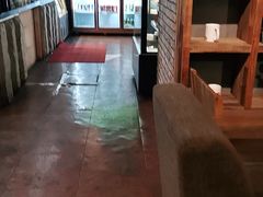 大堂-雨舍咖啡(汉神购物广场咖啡街区店)