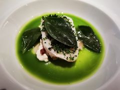 辣味橄榄油煮海鲷鱼-Le Comptoir de Pierre Gagnaire