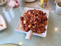 黑蒜子牛肉粒-津菜宋记老房子(平山道店)