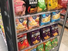 -全家便利店(上海南站站店)