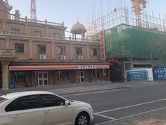 -园中园美食城