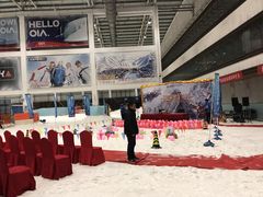 -乔波室内滑雪场