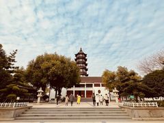 -绳金塔