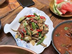 -普洱小黄牛餐厅铜火锅·思茅地方菜(世纪城店)