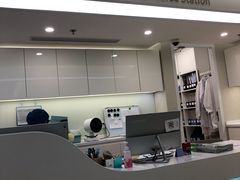 -北京港澳国际医务诊所(王府井大街店)