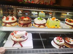 -花花卷卷·鲜食蛋糕(静安久光百货店)