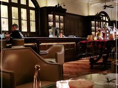 -LONG BAR 廊吧(外滩华尔道夫酒店)