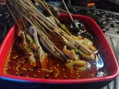 -何师烧烤·香辣蟹·川菜·30年老品牌(太古里旗舰店)