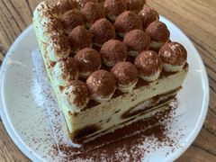 提拉米苏-明谦·Coffee&Cocktail Bar(美您公园店)