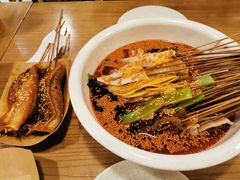 -嘉州叶婆婆钵钵鸡(建设路店)