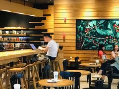 大堂-星巴克(杭州西湖银泰1F店)