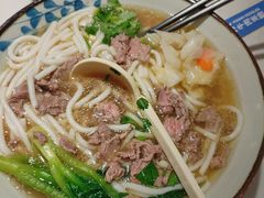 -鑫花溪牛肉米粉(凤凰街创始总店)