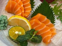 三文鱼刺身-桃太郎寿司料理(南坪店)