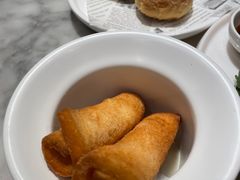 -蝴蝶里·粤菜·点心(滨江龙湖店)