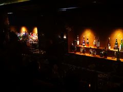 -Whisper Bar 