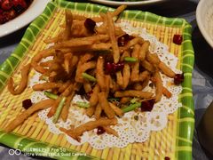 -肥肥虾庄·金牌油焖大虾(杨园滨江时代walk店)
