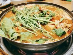 -喇喇排骨火锅·传统韩式脊骨汤(望京西园总店)