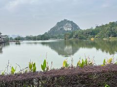 -星湖旅游景区七星岩