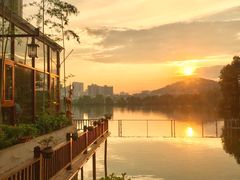 -东湖食堂·湖景餐厅•会议