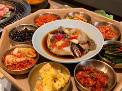 -草家酱蟹炭火烤肉店(珲春南路一店)