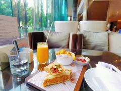 -广州天河希尔顿酒店