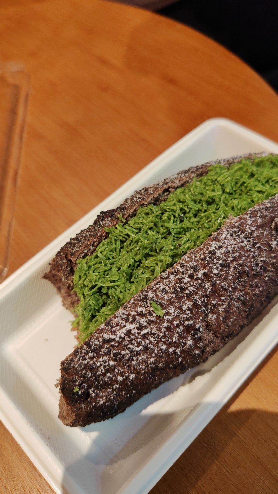 迪拜巧克力魔法棒迪拜巧克力