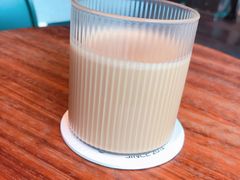 椰子燕麦拿铁-Seesaw Coffee(上海尚悦湾店)