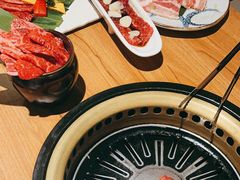 -炼火烤肉店