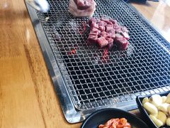-肉甲韩国木炭烤肉(新壹街1店)