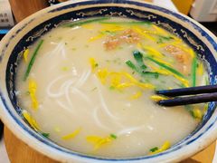 -新世界·过桥米线宴