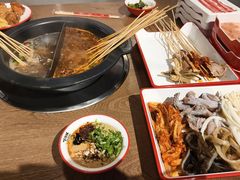 -言玖鲜火锅串串披萨自助(益田假日店)