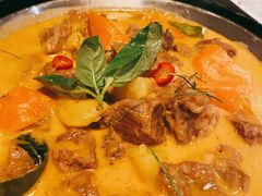 咖喱牛肉-Local泰莲庭(虹鳟鱼店)